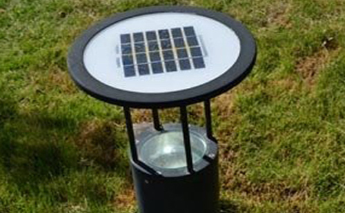 别墅庭院氛围营造：班戈草坪灯选型与布光技巧